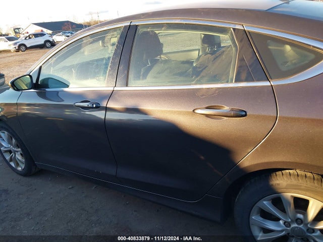 1C3CCCCB9FN559369 Chrysler 200 C