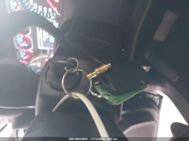 3GCPCREC3JG440384 Chevrolet Silverado 1500 1lt