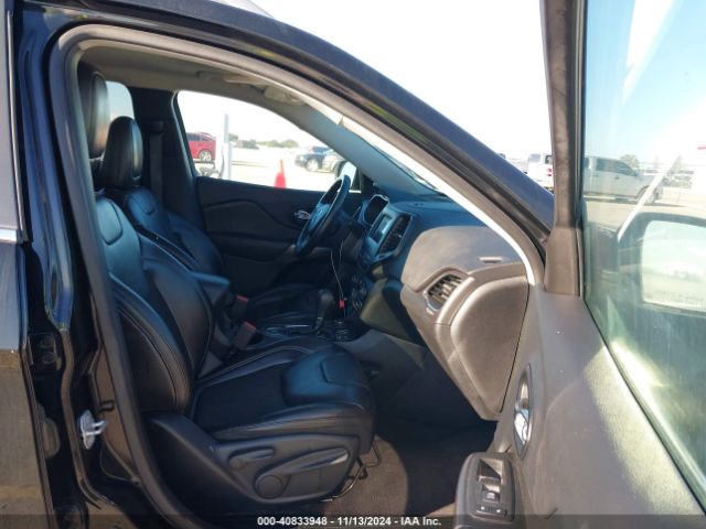 1C4PJMLBXKD273619 Jeep Cherokee Latitude Plus 4x4