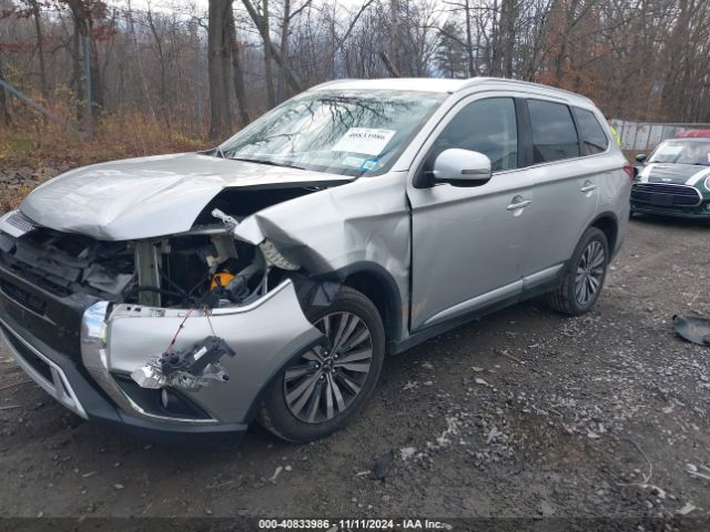 2020 MITSUBISHI OUTLANDER JA4AZ3A3XLZ040620 Photo 1