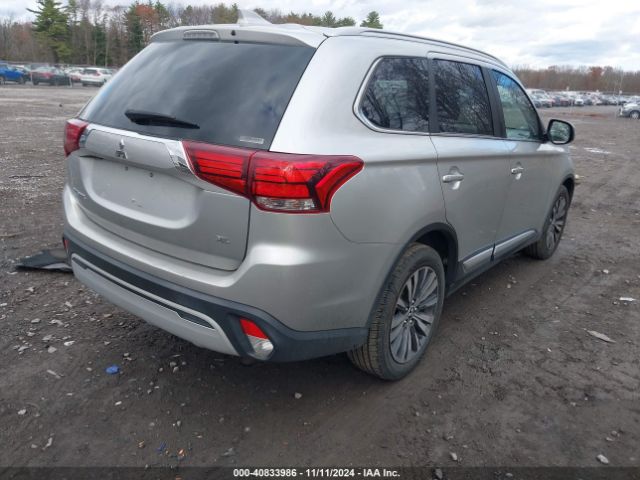 2020 MITSUBISHI OUTLANDER JA4AZ3A3XLZ040620 Photo 3