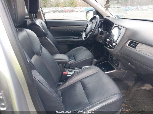 2020 MITSUBISHI OUTLANDER JA4AZ3A3XLZ040620 Photo 4