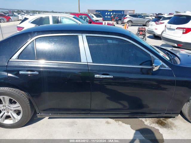 2C3CCAAG0EH212698 Chrysler 300