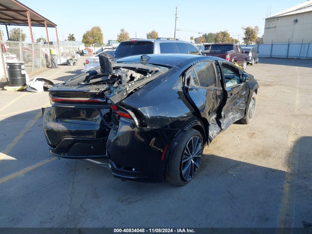 JTDACAAU3R3025666 Toyota Prius Limited