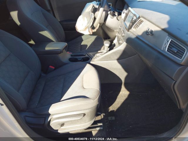 KNDCB3LC7J5160931 KIA NIRO LX