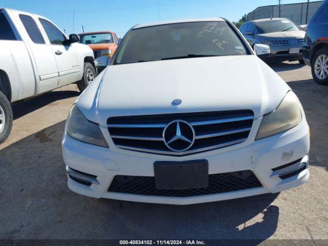 WDDGF4HBXER310210 Mercedes-Benz C 250 Luxury/sport
