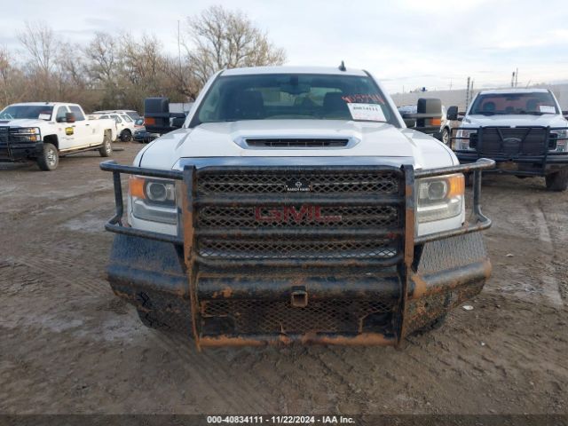1GT12REY6JF158942 GMC SIERRA 2500HD
