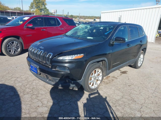 Jeep Cherokee Latitude 2015 1C4PJLCB8FW683792 Image 2