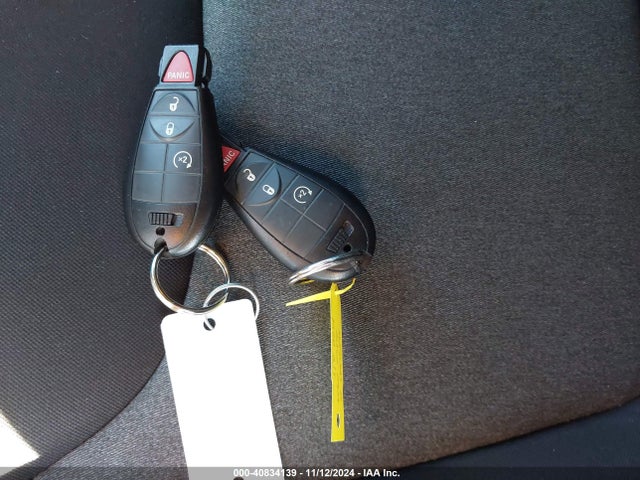 Jeep Cherokee Latitude 2014 1C4PJLCS9EW205010 Image 11