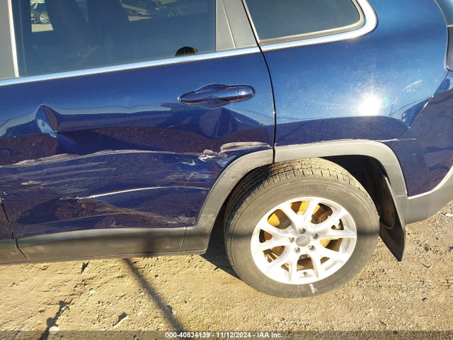 Jeep Cherokee Latitude 2014 1C4PJLCS9EW205010 Image 18