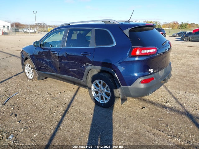 Jeep Cherokee Latitude 2014 1C4PJLCS9EW205010 Image 3