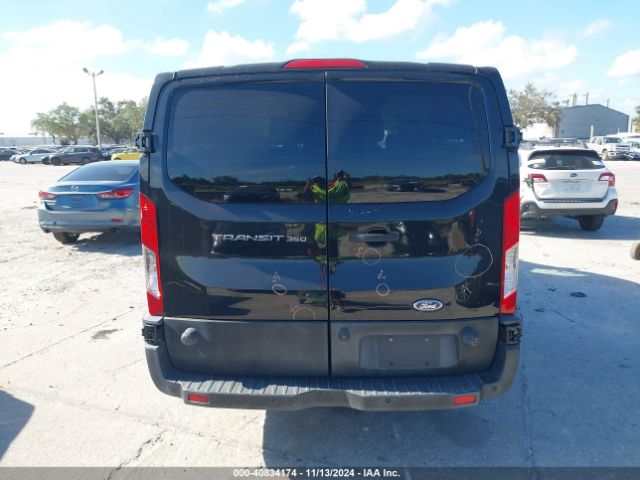 1FBZX2ZM1HKA25739 Ford Transit-350 Xlt