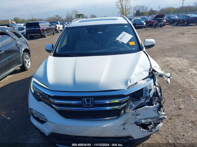 Honda Pilot Elite 2017 5FNYF6H01HB050346 Image 13