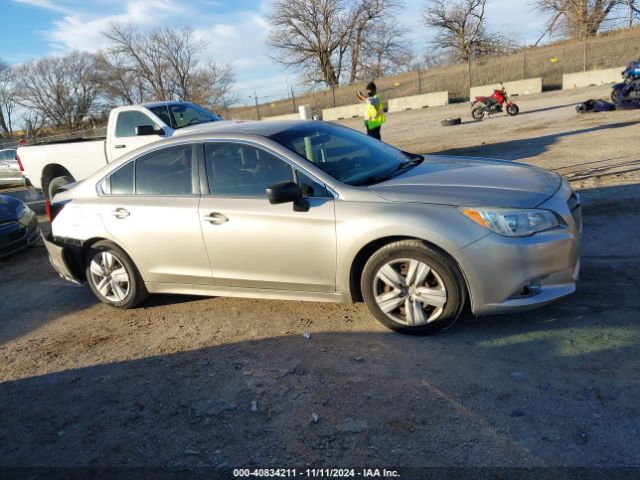 4S3BNAA64H3052521 Subaru Legacy 2.5i