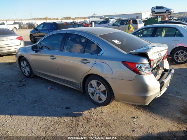 4S3BNAA64H3052521 Subaru Legacy 2.5i
