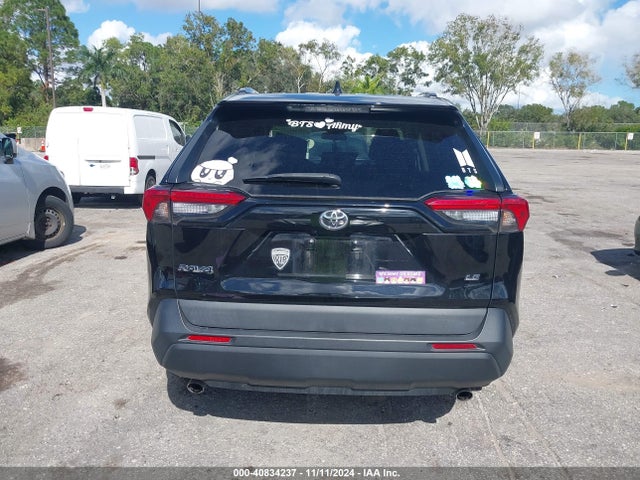 Toyota RAV4 LE 2021 2T3H1RFV0MW128831 Image 16
