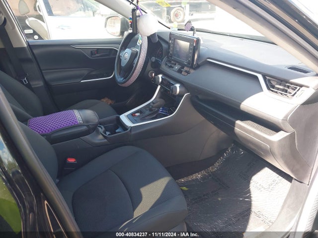 Toyota RAV4 LE 2021 2T3H1RFV0MW128831 Image 5