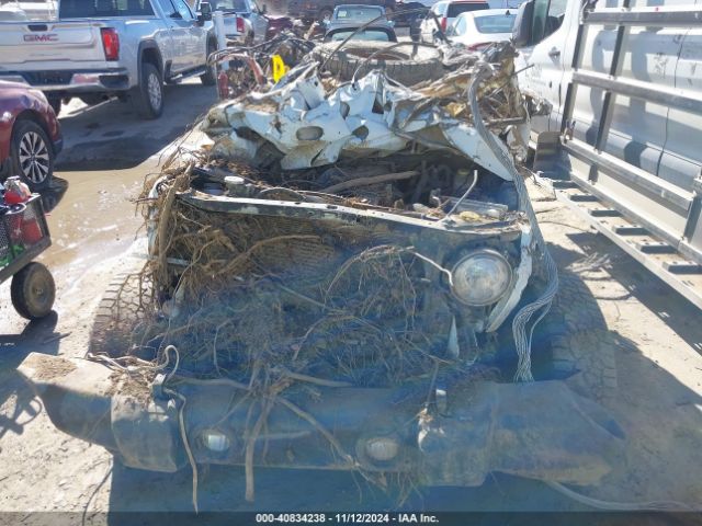 1C4BJWDG8HL560701 Jeep Wrangler Unlimited Sport 4x4