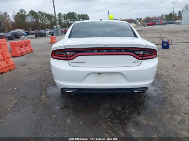 2C3CDXBG4JH281581 Dodge Charger Sxt Rwd
