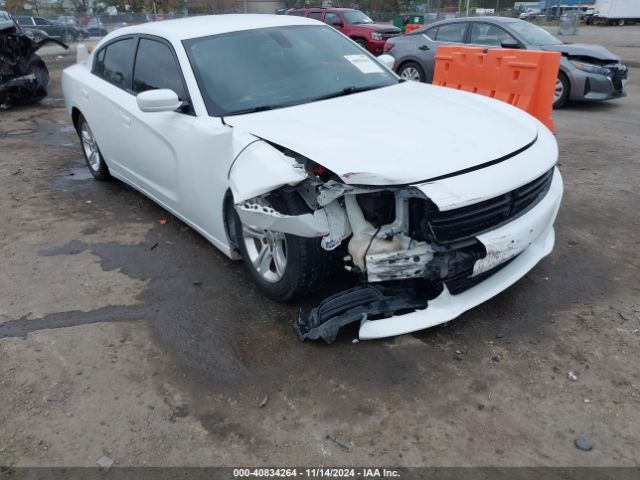 2C3CDXBG4JH281581 Dodge Charger Sxt Rwd