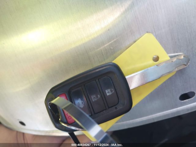 2HGFC2F50GH510114 Honda Civic Lx