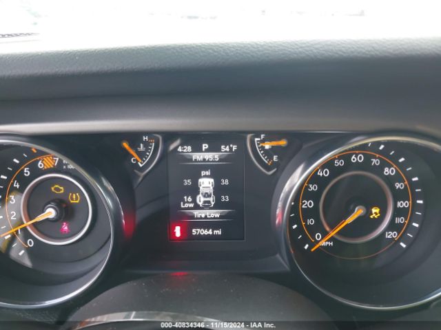 1C4HJXDN4KW525366 Jeep Wrangler Unlimited Sport 4x4