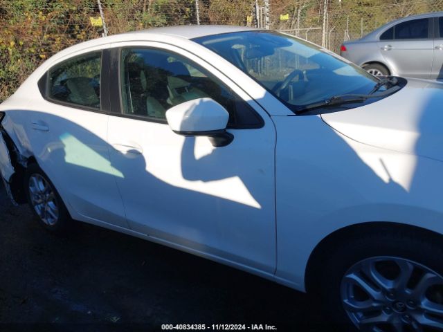 3MYDLBYV3HY165449 Toyota YARIS IA