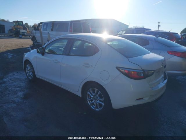 3MYDLBYV3HY165449 Toyota YARIS IA