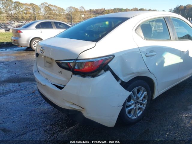 3MYDLBYV3HY165449 Toyota YARIS IA