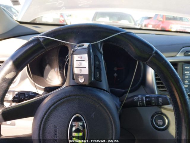 5XYPK4A50HG189247 KIA Sorento 3.3l Sx