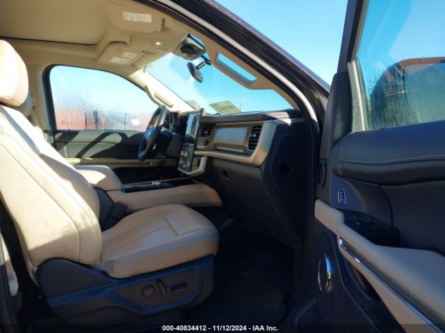 1FMJU1H83PEA66933 Ford Expedition Xlt