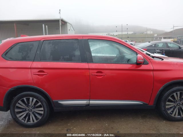 JA4AD3A35KZ043602 Mitsubishi Outlander Se