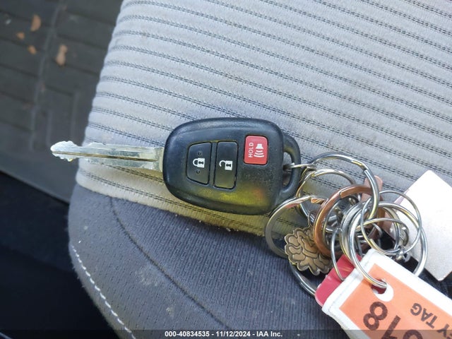 Toyota Rav4 Xle 2014 JTMRFREV2ED088886 Image 11