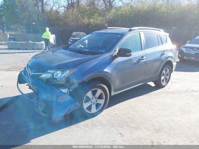 Toyota Rav4 Xle 2014 JTMRFREV2ED088886 Image 2