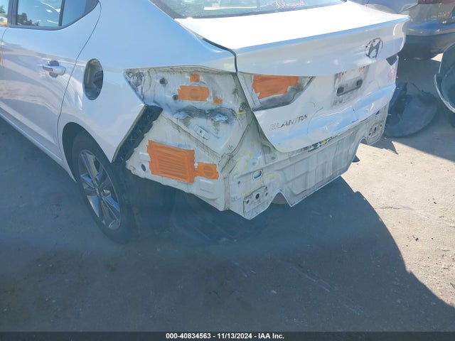 Hyundai ELANTRA SE 2017 5NPD84LF6HH064477 Image 18