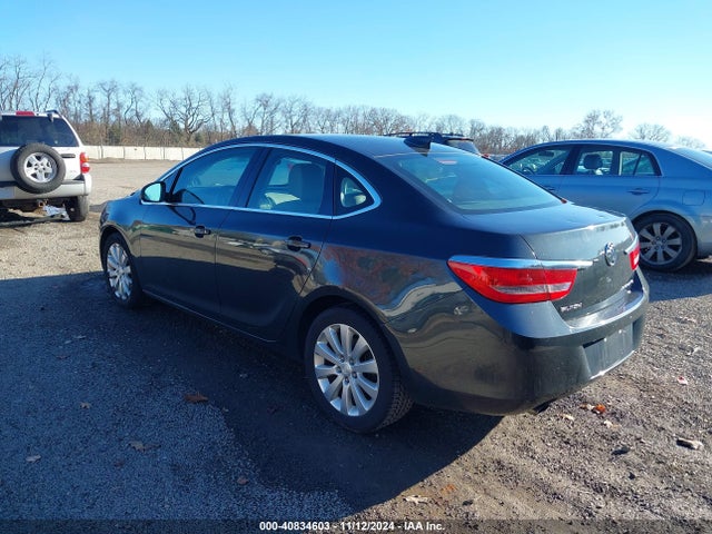 1G4PP5SK8F4215757 Buick Verano