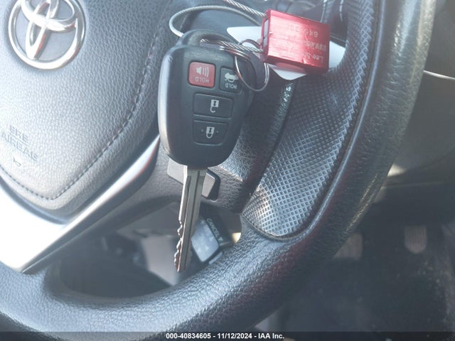 Toyota COROLLA LE 2016 2T1BURHE6GC560087 Image 11