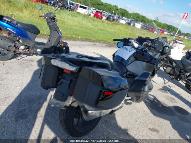 2022 BMW R 1250 WB10L0303N6F48260 Photo 3