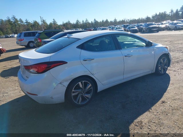 5NPDH4AE3FH623460 Hyundai Elantra Limited