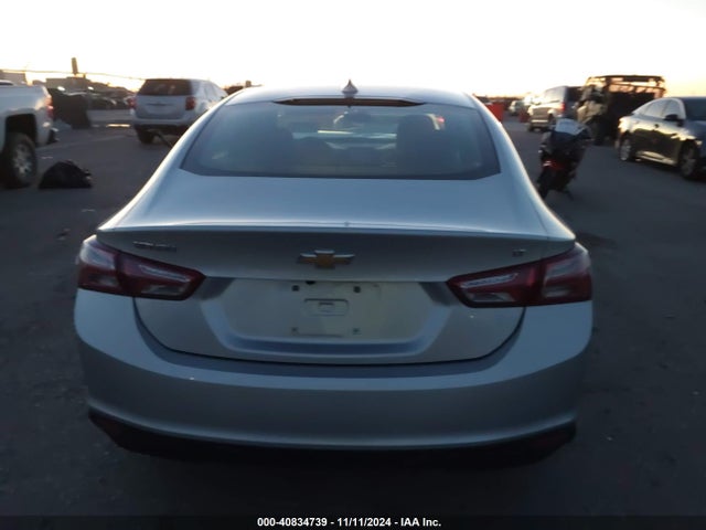 1G1ZD5STXMF065496 Chevrolet Malibu Fwd Lt