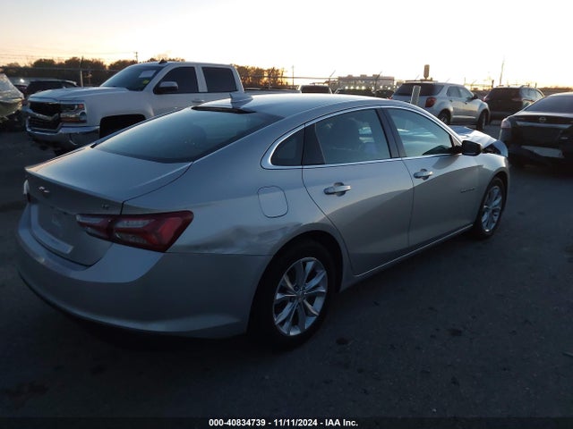 1G1ZD5STXMF065496 Chevrolet Malibu Fwd Lt