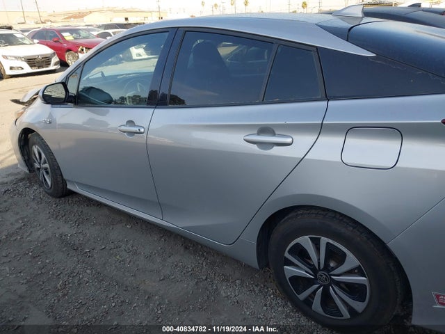 JTDKARFP6H3001792 Toyota Prius Prime Plus
