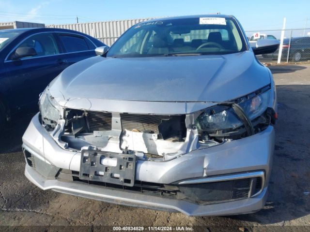 19XFC2F65KE208202 Honda Civic Lx