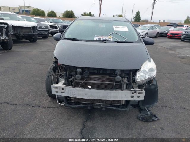 JTDKN3DUXF0456766 Toyota Prius Two