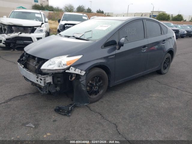 JTDKN3DUXF0456766 Toyota Prius Two