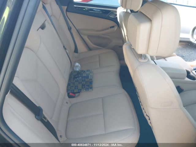 2018 PORSCHE MACAN WP1AA2A55JLB03324 Photo 7