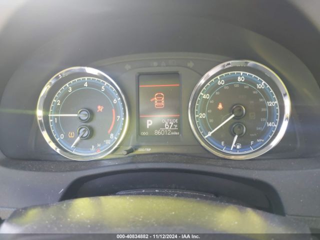 2T1BURHE2KC223568 Toyota COROLLA LE