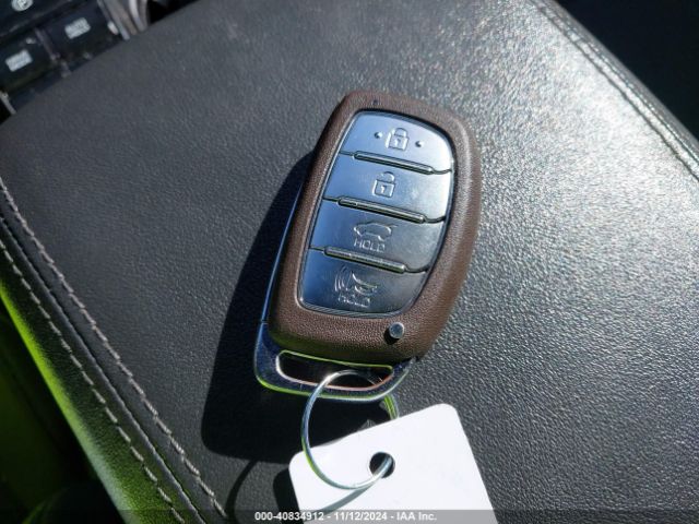 KM8J33A42KU041803 Hyundai Tucson Value