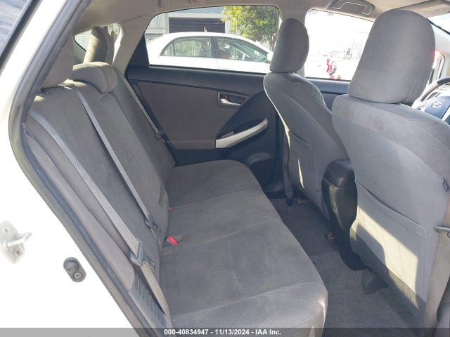Toyota Prius Two 2014 JTDKN3DU7E1797227 Image 8