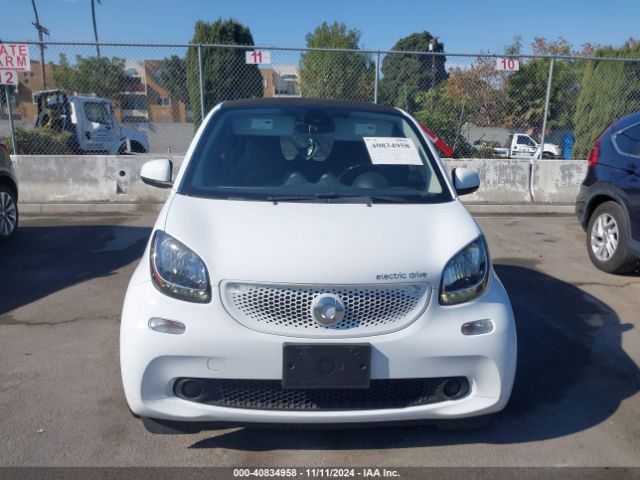 WMEFJ9BA5HK230037 Smart Fortwo Electric Drive Passion/prime/pure